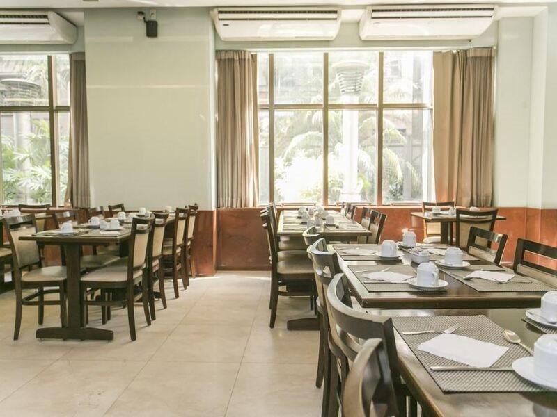 Hotel Atlantico Tower Rio de Janeiro Esterno foto Interior of a restaurant in Hanoi