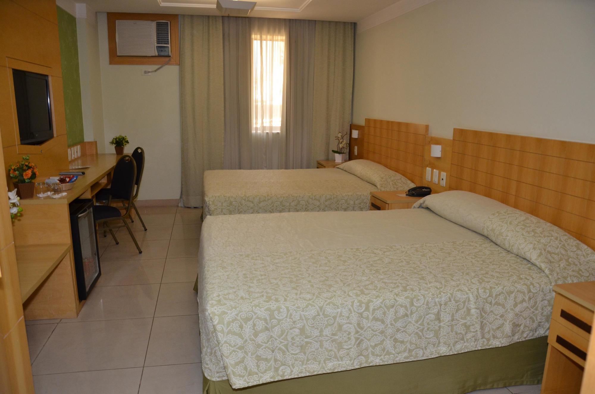 Hotel Atlantico Tower Rio de Janeiro Esterno foto A room at the hotel